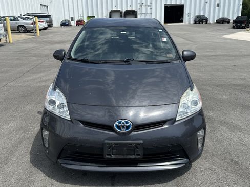 Used 2013 Toyota Prius Two FWD image 3