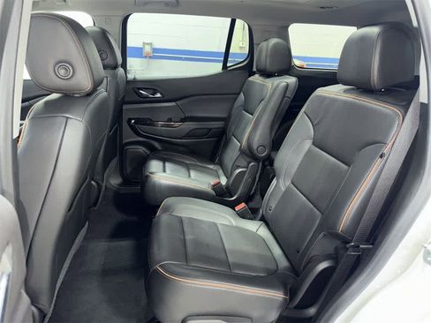 Used 2022 GMC Acadia AT4 w/ Preferred Package image 17