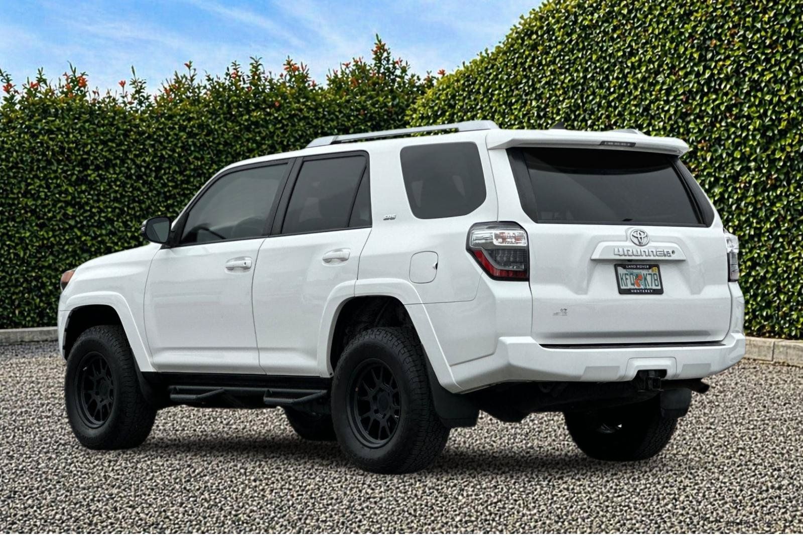 Used 2016 Toyota 4Runner SR5 Premium RWD image 6