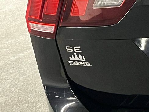 Used 2024 Volkswagen Tiguan SE R-Line image 36