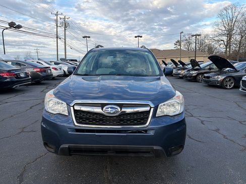Used 2014 Subaru Forester 2.5i Premium w/ All-Weather Package image 5