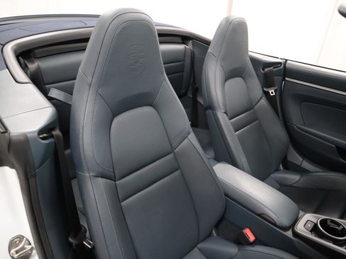 Used 2021 Porsche 911 Carrera S image 12