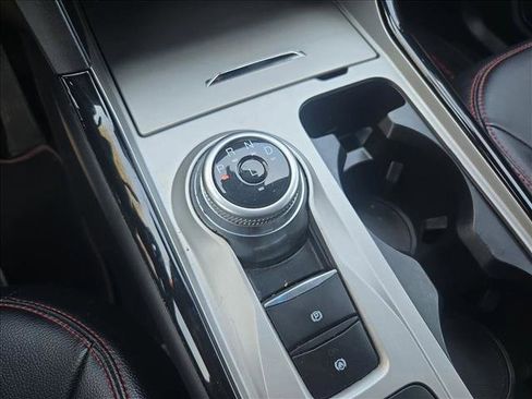 Used 2023 Ford Explorer ST-Line w/ Class IV Trailer Tow Package image 12