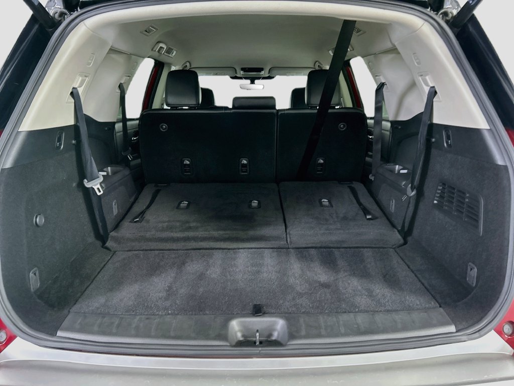 Used 2023 Nissan Pathfinder SL FWD image 27