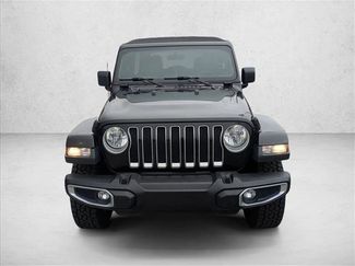 Used 2018 Jeep Wrangler Unlimited Sahara video 2