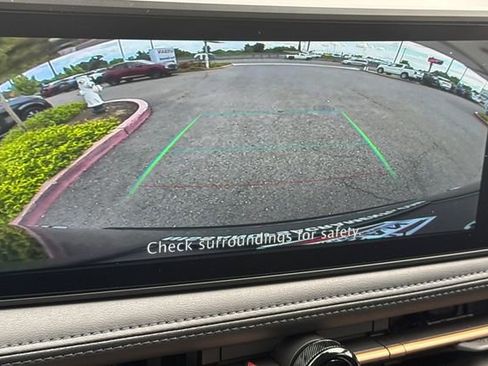 New 2025 Nissan Ariya AWD image 17