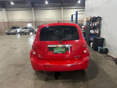 Used 2011 Chevrolet HHR LT w/ LT Preferred Equipment Group image 4