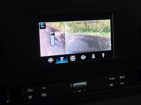 Used 2023 Mercedes-Benz Sprinter 2500 image 33