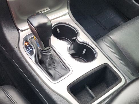 Used 2019 Jeep Grand Cherokee Limited RWD image 14