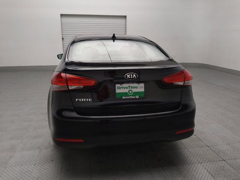 Used 2017 Kia Forte LX w/ LX Popular Package FWD image 6