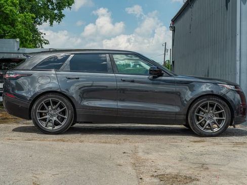 Used 2021 Land Rover Range Rover Velar S AWD/4WD image 7
