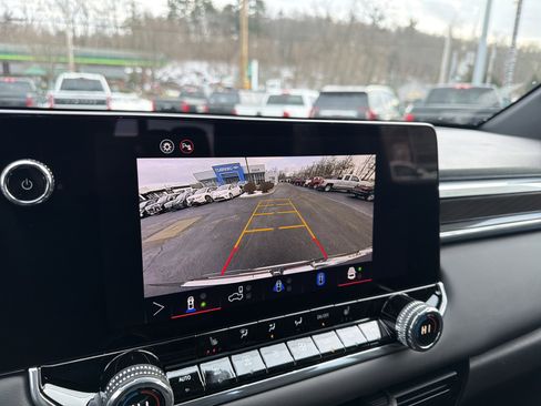 New 2026 GMC Canyon Elevation w/ Convenience Package image 21