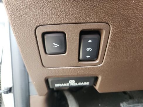 Used 2019 Ford F250 King Ranch w/ Chrome Package AWD/4WD image 27