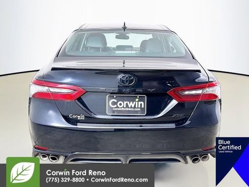 Used 2022 Toyota Camry XSE image 9