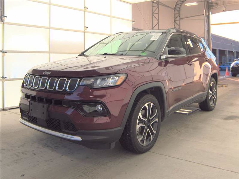 Used 2022 Jeep Compass Limited AWD/4WD image 19