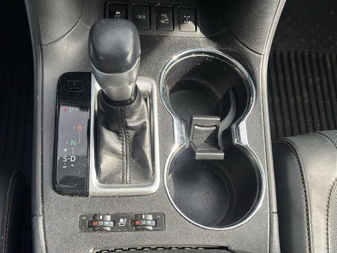 Used 2018 Toyota Highlander Limited Platinum w/ Protection Package #3 image 32