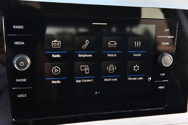 New 2027 Volkswagen Taos SE FWD image 13