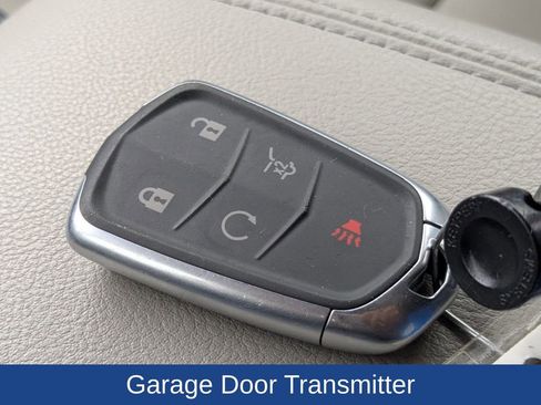 Used 2021 Cadillac XT4 Premium Luxury w/ Cold Weather Package image 28