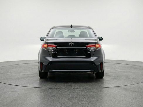 Used 2025 Toyota Corolla LE FWD image 7