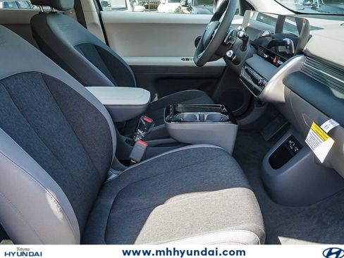 New 2026 Hyundai Ioniq 5 SE RWD image 18