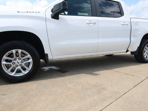 Used 2026 Chevrolet Silverado 1500 RST AWD/4WD image 11