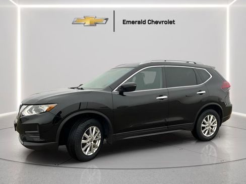 Used 2020 Nissan Rogue SV image 4