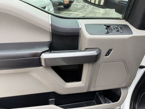 Used 2021 Ford F350 XLT RWD image 11