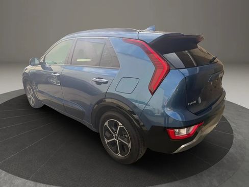 Used 2023 Kia Niro image 7