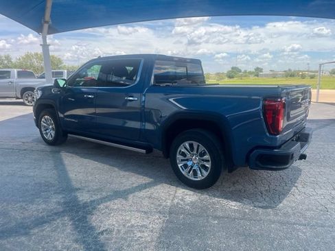 Used 2025 GMC Sierra 1500 Denali AWD/4WD image 8