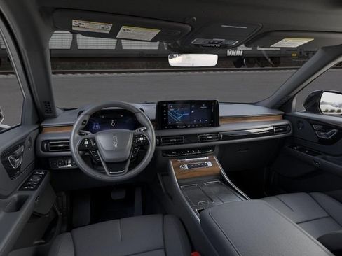 New 2026 Lincoln Aviator Reserve AWD/4WD image 9