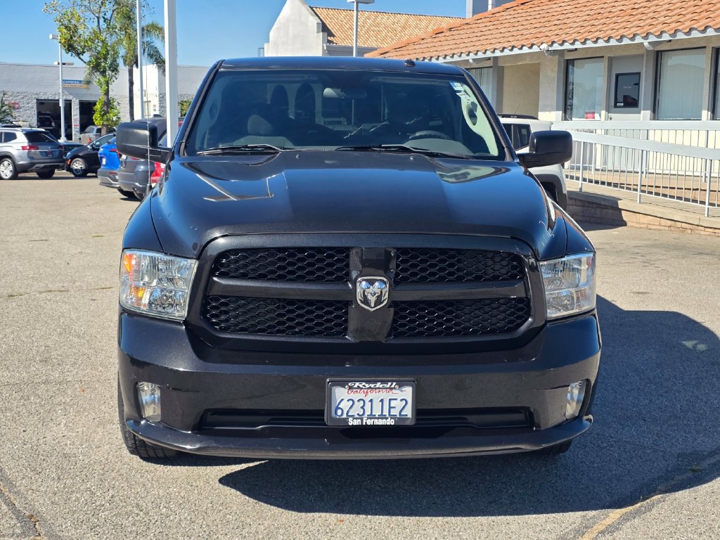 Used 2017 RAM 1500 Express RWD image 2