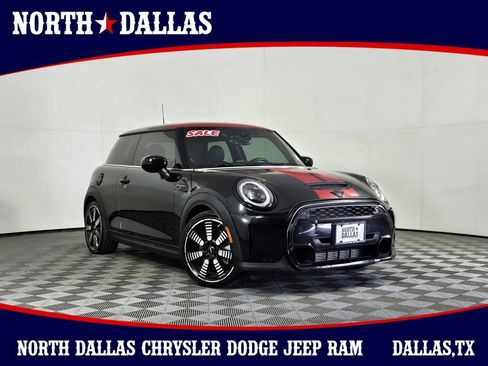 Used 2023 MINI Cooper S FWD image 1