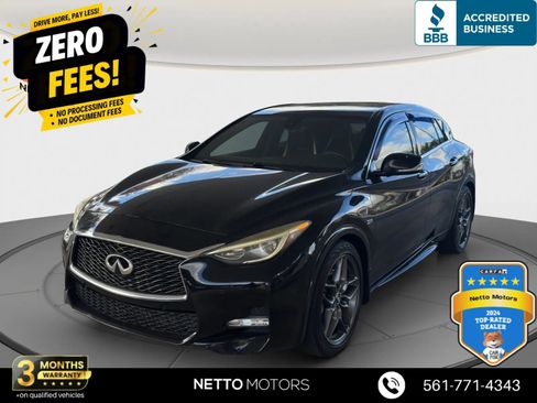 Used 2017 INFINITI QX30 Sport w/ Sport Leather Package FWD image 1