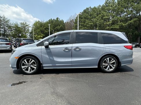 Used 2023 Honda Odyssey Touring image 7
