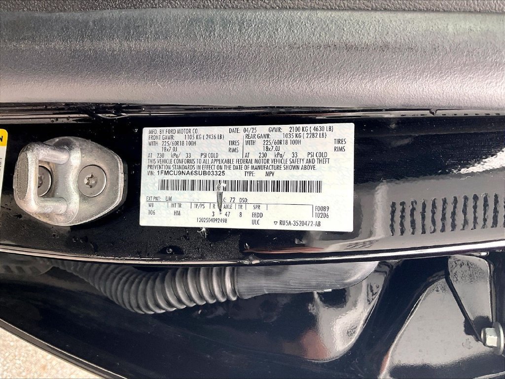 Used 2025 Ford Escape ST-Line Select AWD/4WD image 31