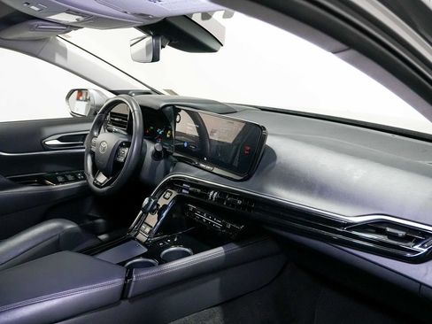 Used 2023 Toyota Mirai w/ Advanced Technology Package RWD image 20