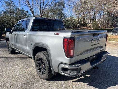 Used 2025 GMC Sierra 1500 Elevation w/ Elevation Premium Package image 7