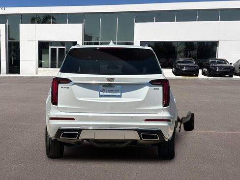 Used 2020 Cadillac XT6 Premium Luxury FWD image 4