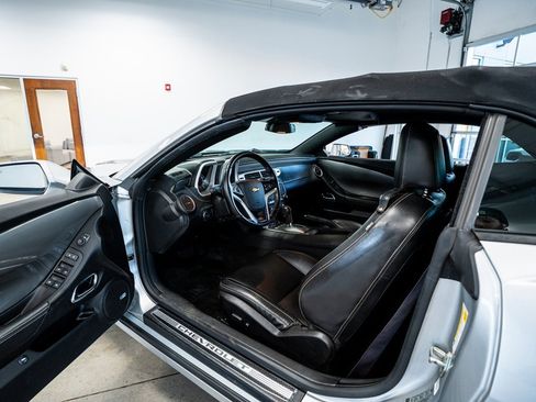 Used 2014 Chevrolet Camaro SS w/ RS Package image 31