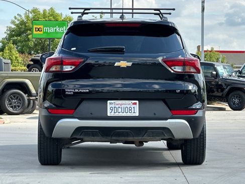 Used 2023 Chevrolet TrailBlazer LT w/ Convenience Package AWD/4WD image 5