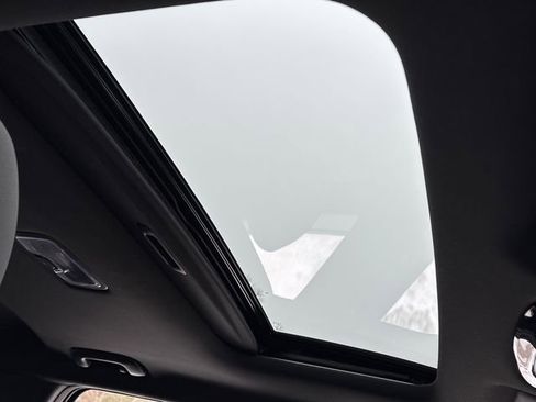 Used 2022 Hyundai Santa Cruz SEL Premium image 18