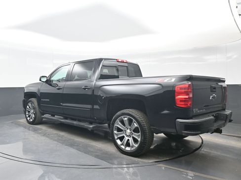 Used 2018 Chevrolet Silverado 1500 LT w/ All Star Edition AWD/4WD image 4