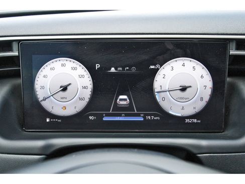 Used 2023 Hyundai Tucson Limited AWD/4WD image 17
