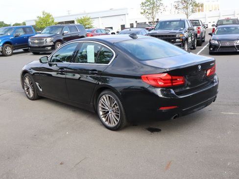 Used 2020 BMW 530i w/ Convenience Package RWD image 8