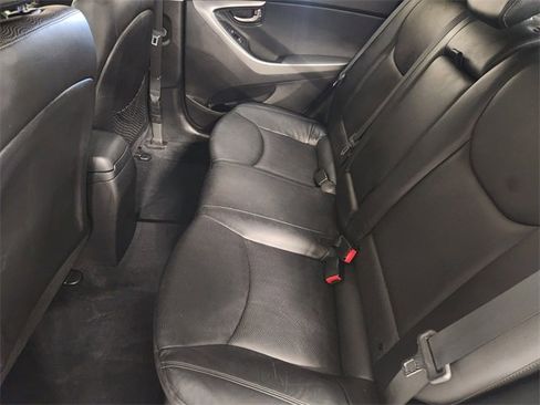 Used 2013 Hyundai Elantra Limited image 28