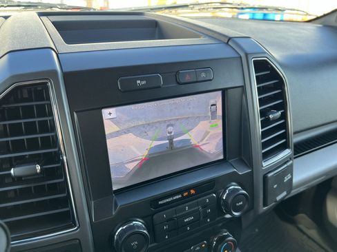 Used 2018 Ford F150 XLT w/ Equipment Group 302A Luxury AWD/4WD image 16