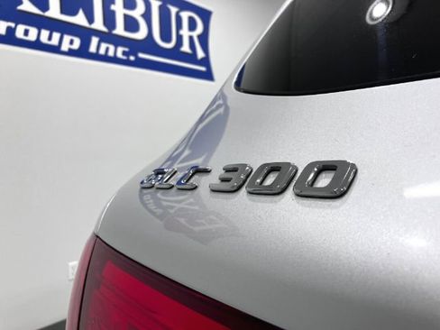 Used 2017 Mercedes-Benz GLC 300 4MATIC image 10