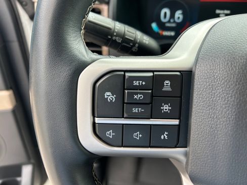 Used 2023 Ford Expedition Max Limited image 23