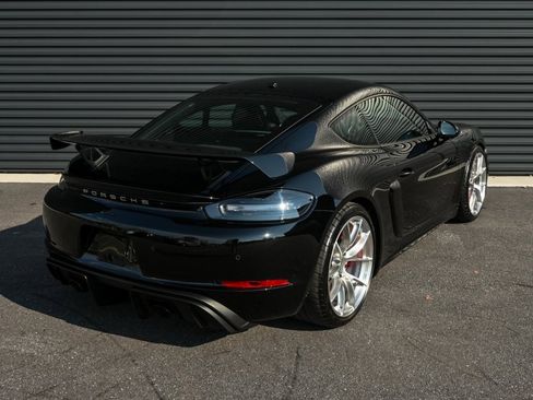 Used 2020 Porsche 718 Cayman GT4 image 22