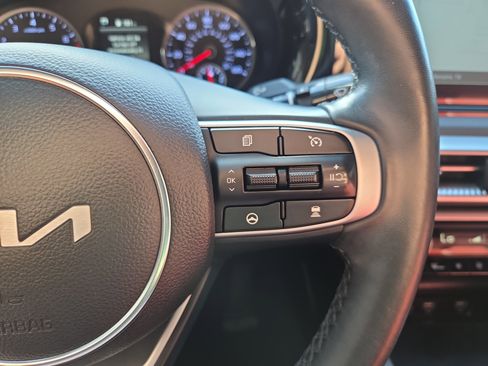 Used 2023 Kia K5 GT-Line w/ GT-Line Premium Package image 12